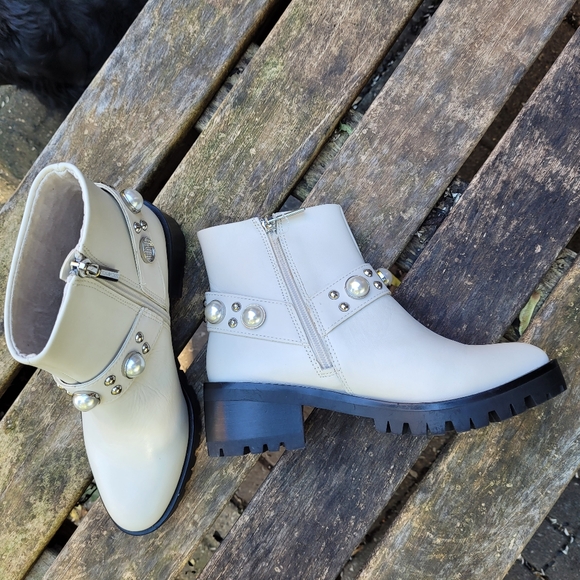 Karl Lagerfeld Pixie Embellished Moto Boots 6.5 - Picture 10 of 10